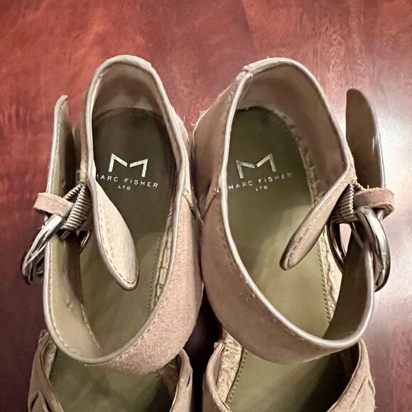 EUC Marc Fisher Adalla Jute Wedge Espadrilles Sandals Shoes Taupe Suede Size 8 - Picture 6 of 7
